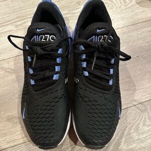 Nike Black and Blue Sneakers with Air Max Cushioning